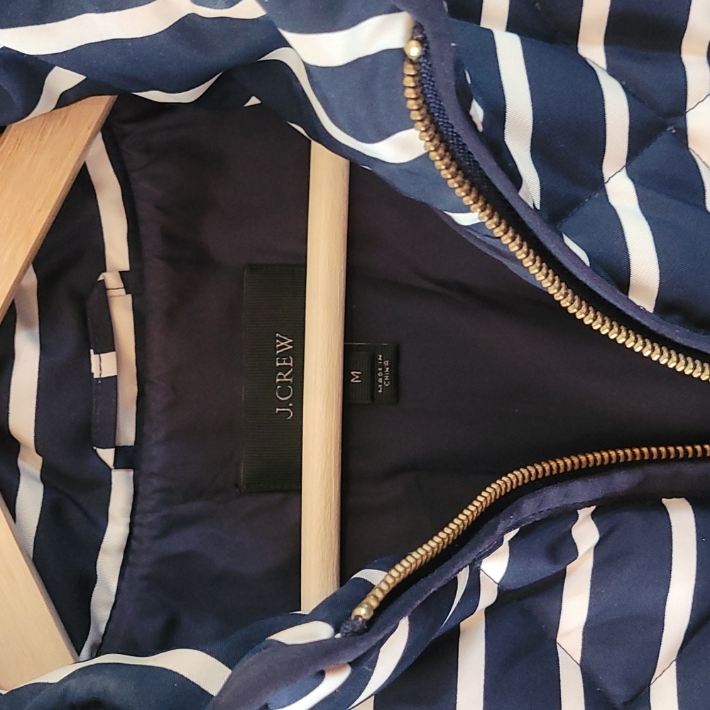 J. CREW Zip Vest - Picture 3 of 3